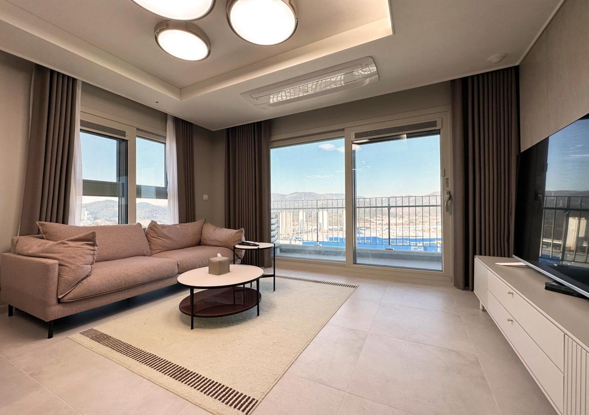 Y Collection By Uh Flat Osiria Aparthotel Busan Exterior photo