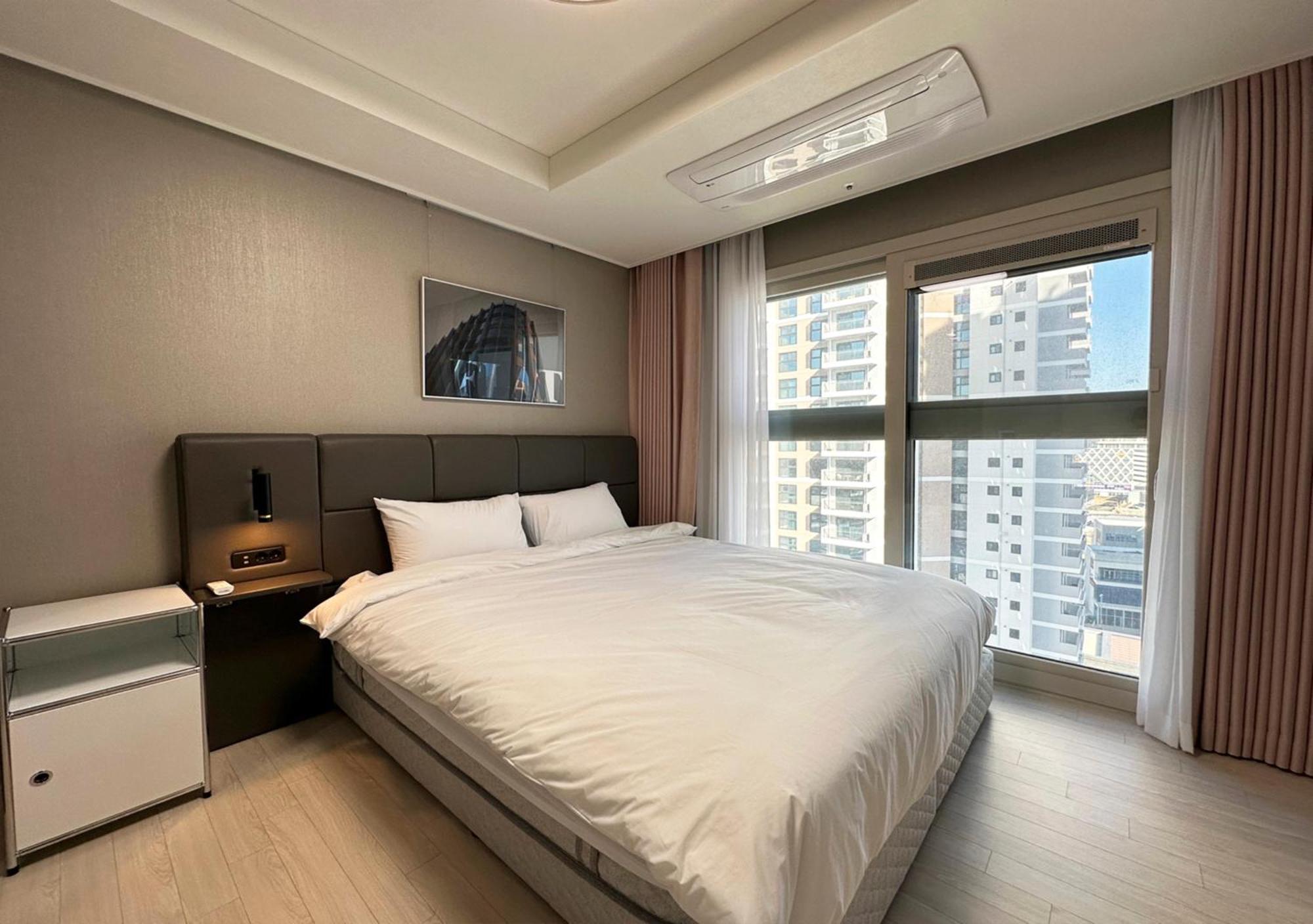 Y Collection By Uh Flat Osiria Aparthotel Busan Exterior photo